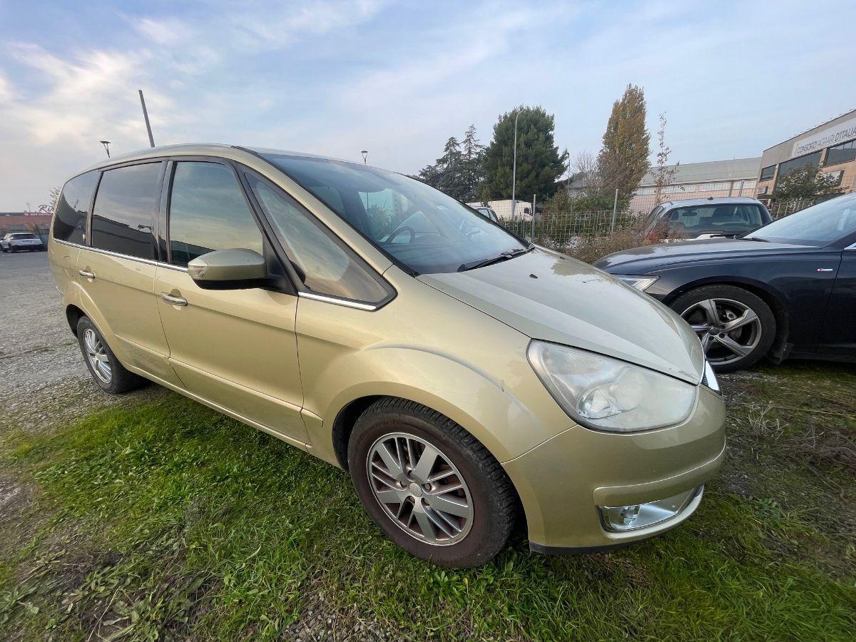 FORD - Galaxy - 2.0 TDCi 140CV Ghia DPF