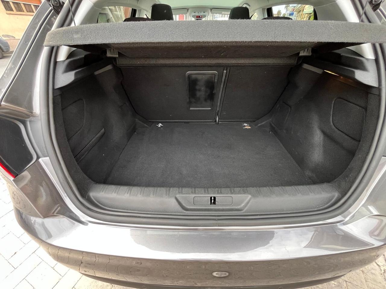 Peugeot 308 BlueHDi 130 S&S Allure TETTO