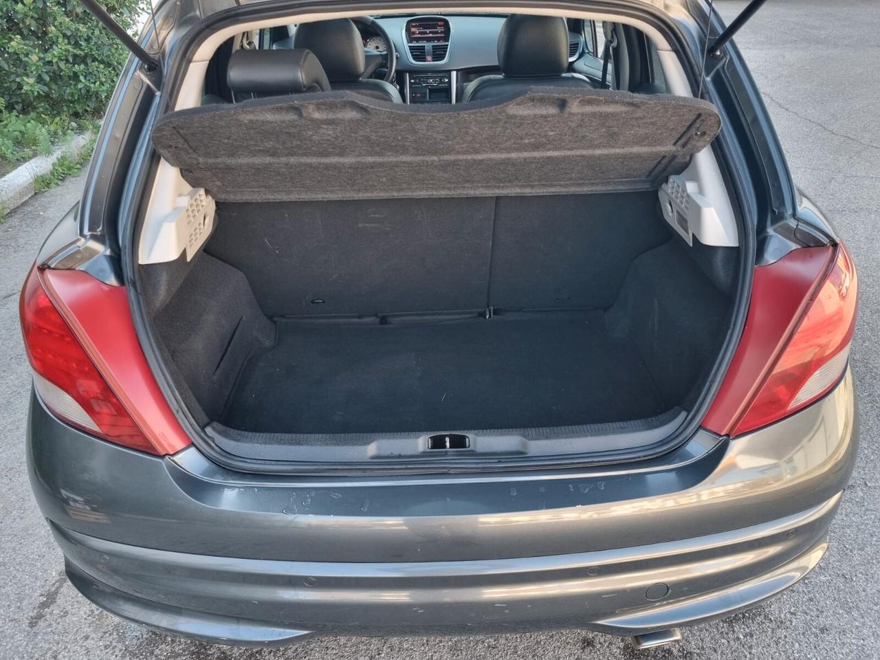 Peugeot 207 1.6 THP 156CV 5p. Allure