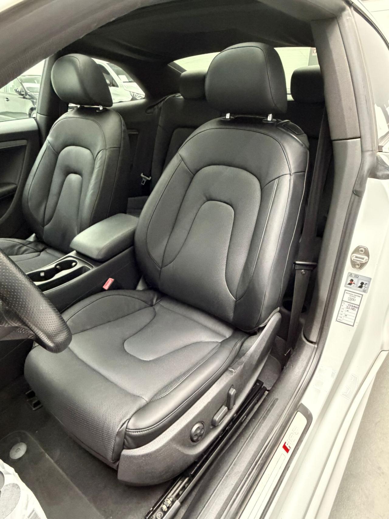 Audi RS5 Coupe 4.2 V8 quattro s-tronic