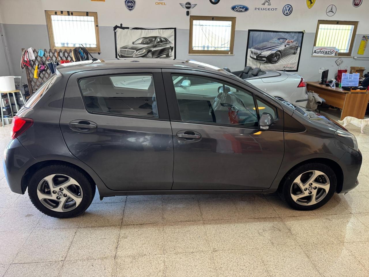 Toyota Yaris 1.5 Hybrid AUTOMATICA Business OK NEO