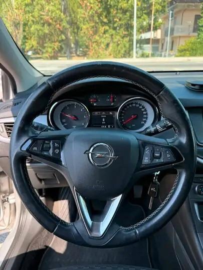 Opel Astra 1.6 CDTi 136CV aut. Sports Tourer Innovation