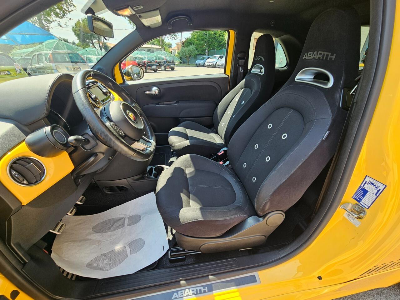 Abarth 595 1.4 Turbo T-Jet 145 CV
