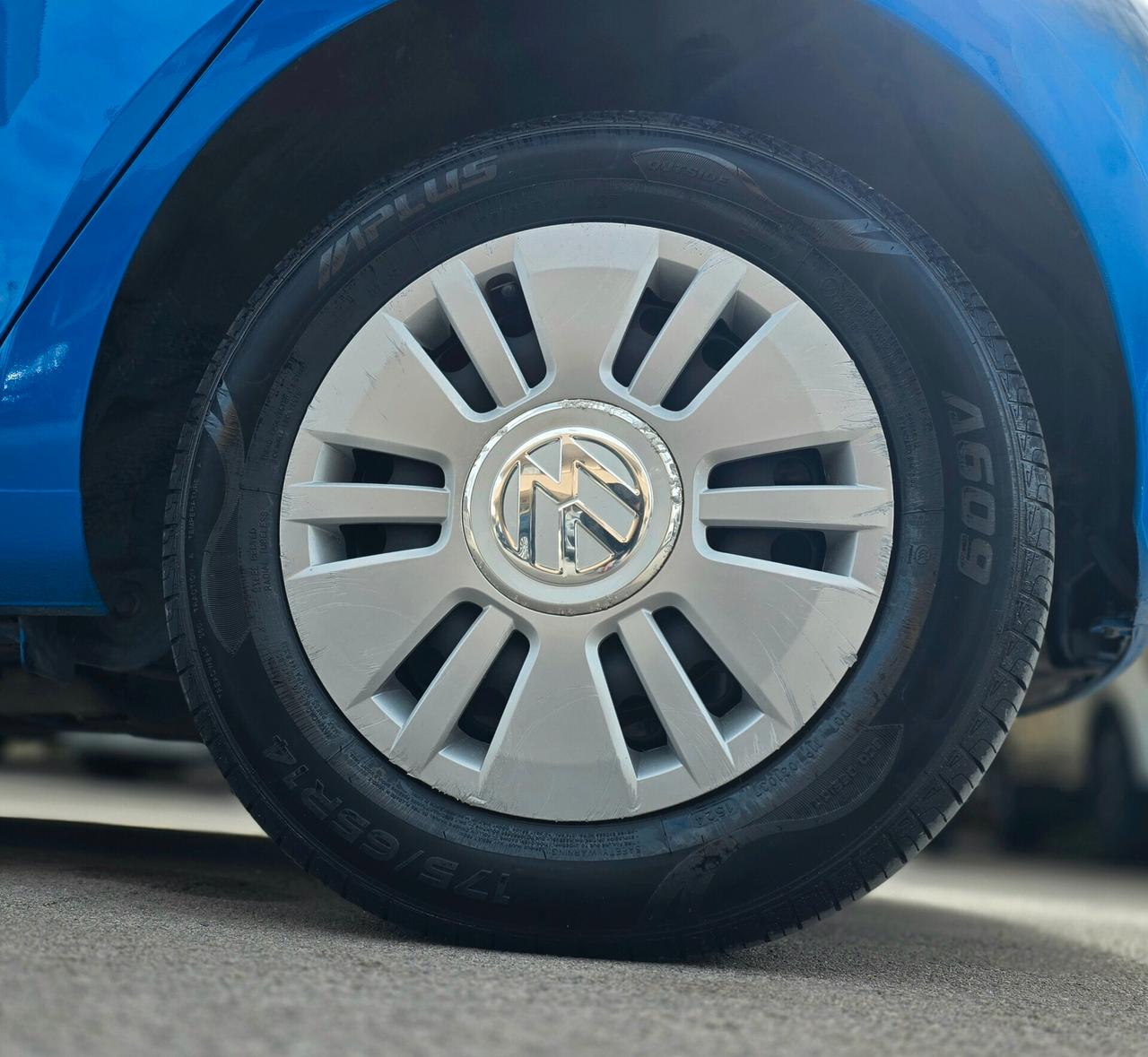 Volkswagen up! 1.0 Benz/ Metano 2015