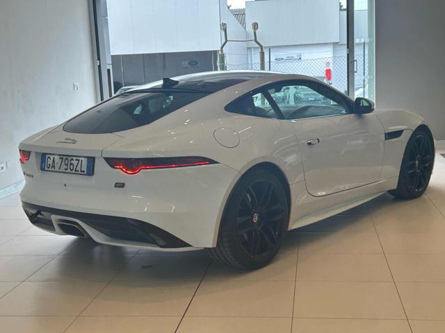 JAGUAR F-Type 2.0 aut. Coupé Chequered Flag