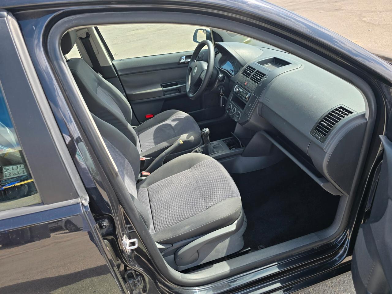 Volkswagen Polo 1.2/60CV 5p. Trendline