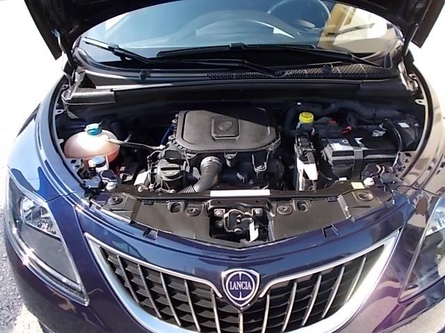 Lancia Ypsilon 1.0 FireFly 5 porte S&S Hybrid Ecochic Gold