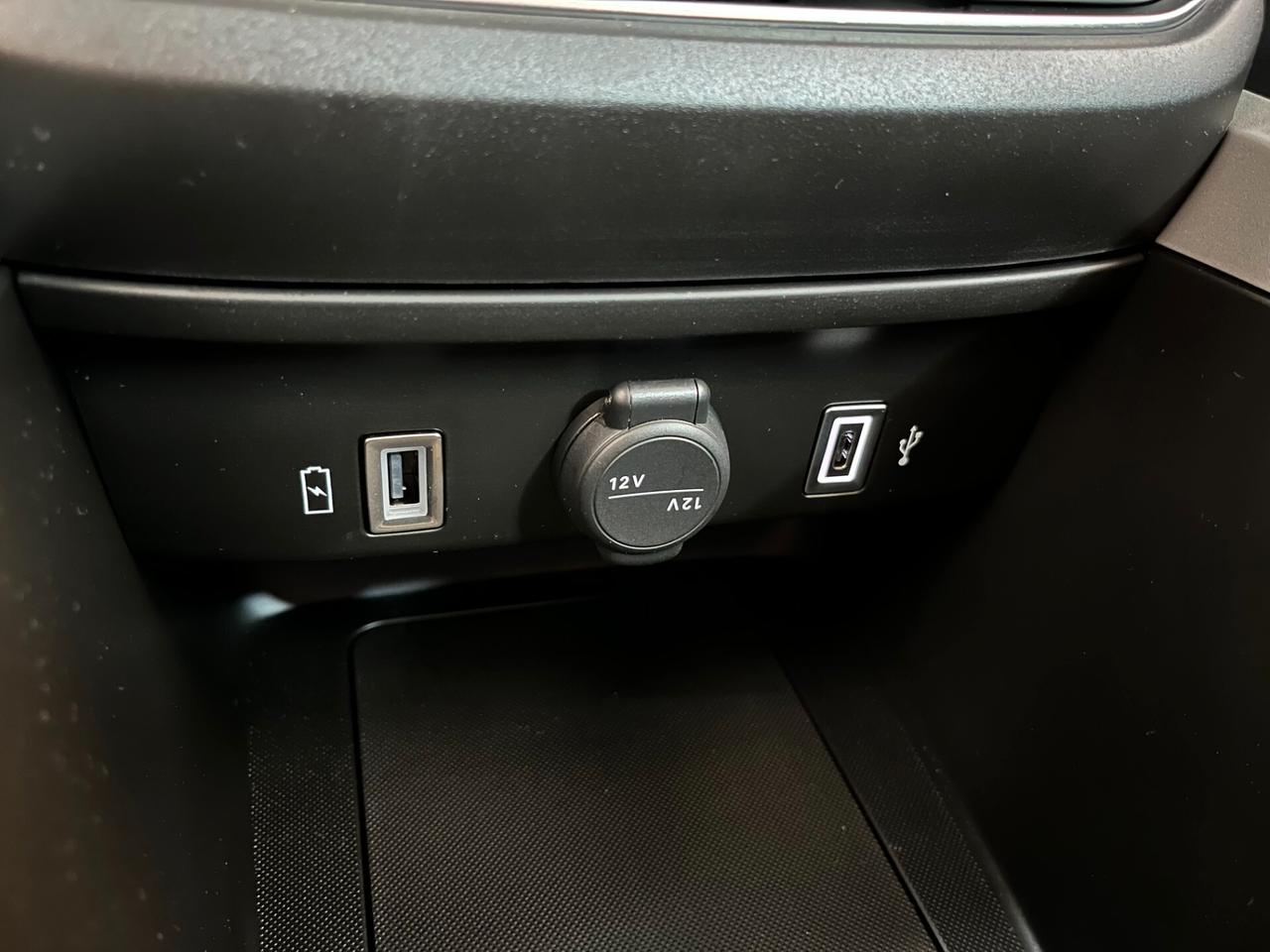 Jeep Avenger 1.2cc E-HYBRID 100cv C/AUT. LONGITUDE KM0