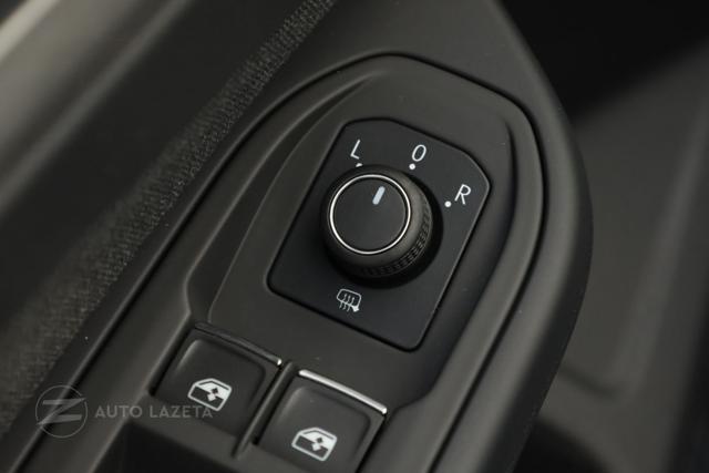 VOLKSWAGEN Golf 1.0 eTSI EVO DSG Life
