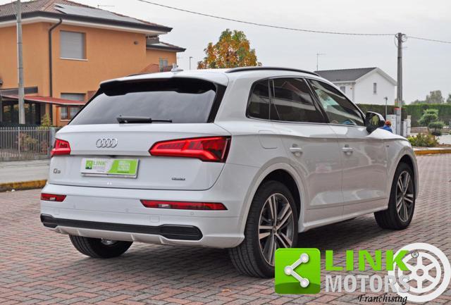 AUDI Q5 40 TDI quattro S tronic S line plus