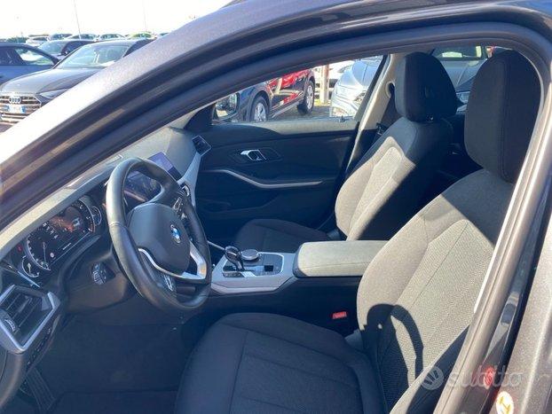 BMW 318 d Touring Business Advantage aut.