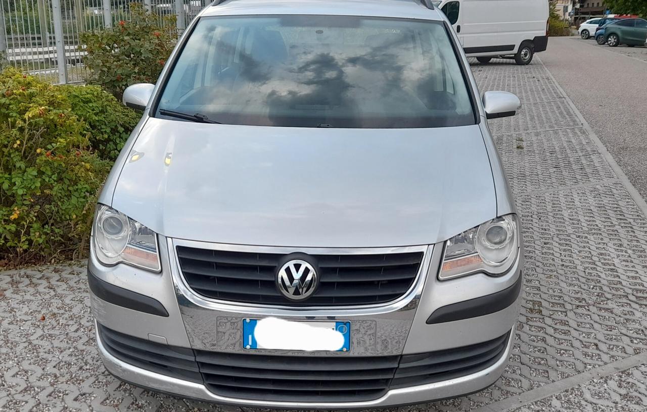 Volkswagen Touran 1.9 TDI 105CV DPF Trendline 7 posti