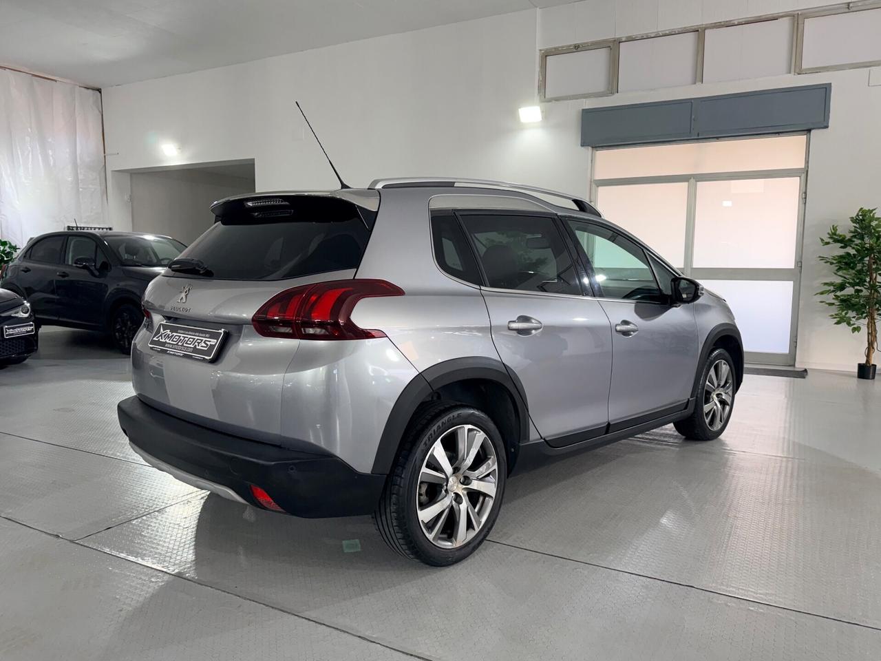 Peugeot 2008 BlueHDi 100 cv Allure