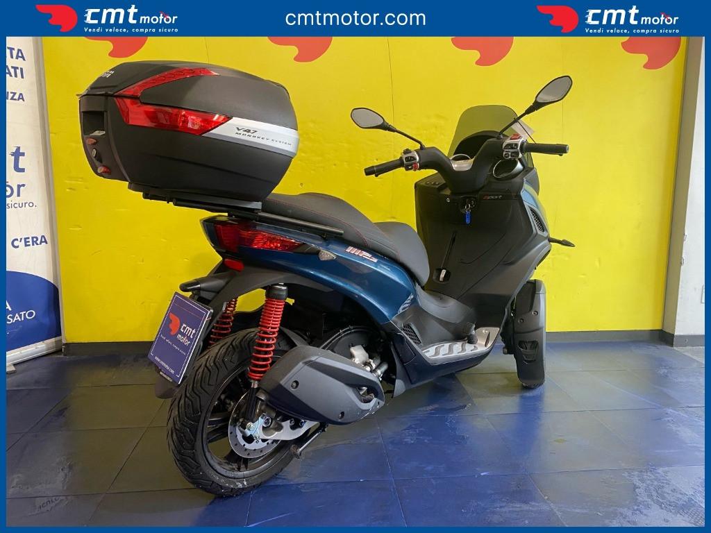 Piaggio MP3 - 2024