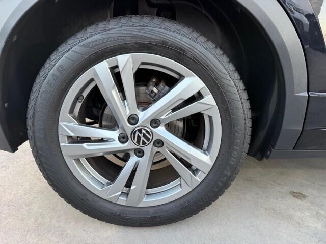 Volkswagen T-Roc 2.0 TDI SCR 150 CV DSG R-Line