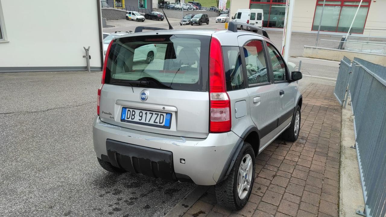 FIAT PANDA 1.2 BENZINA 4X4 CLIMBING 4WD