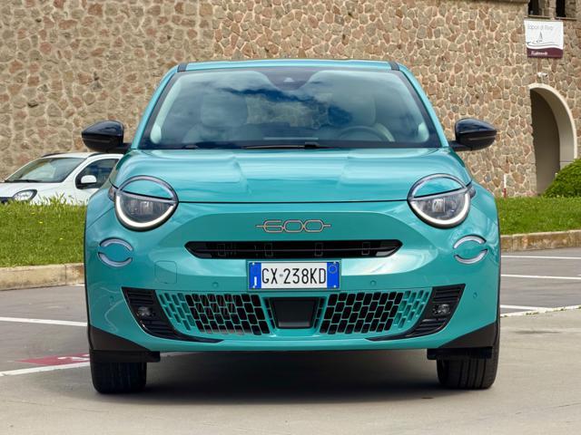 FIAT 600 HYBRID 110CV DCT MHEV LA PRIMA II SUPER FULL !!!