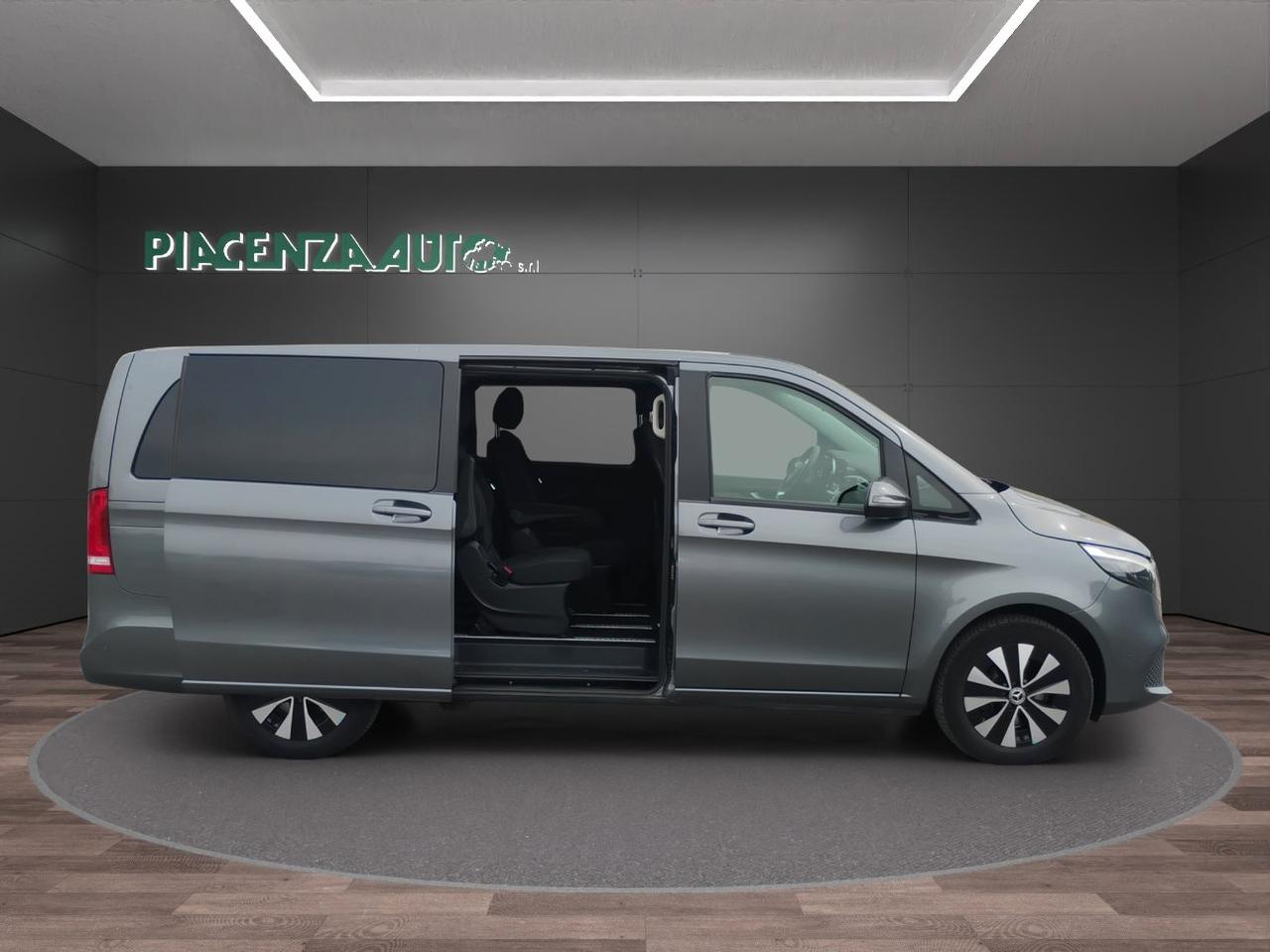 Mercedes V 300 D Executive 4Matic.PEDANA DISABILI.PREZZO REALE