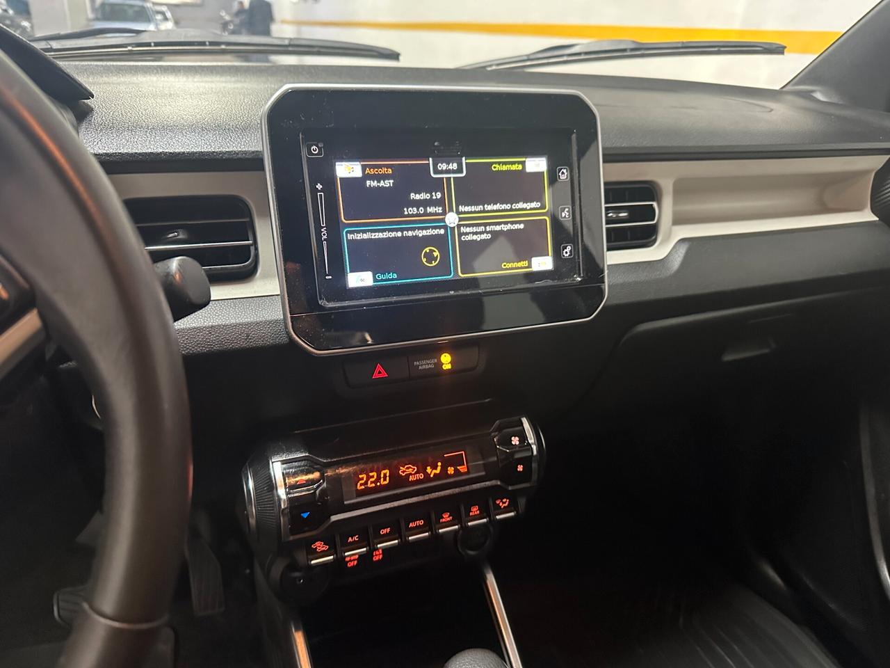 Suzuki Ignis 1.2h Top 2wd cvt