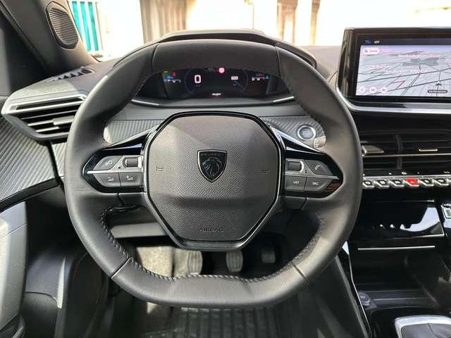 Peugeot 2008 1.2 100cv Allure + Navi + Key Less + Camera 360
