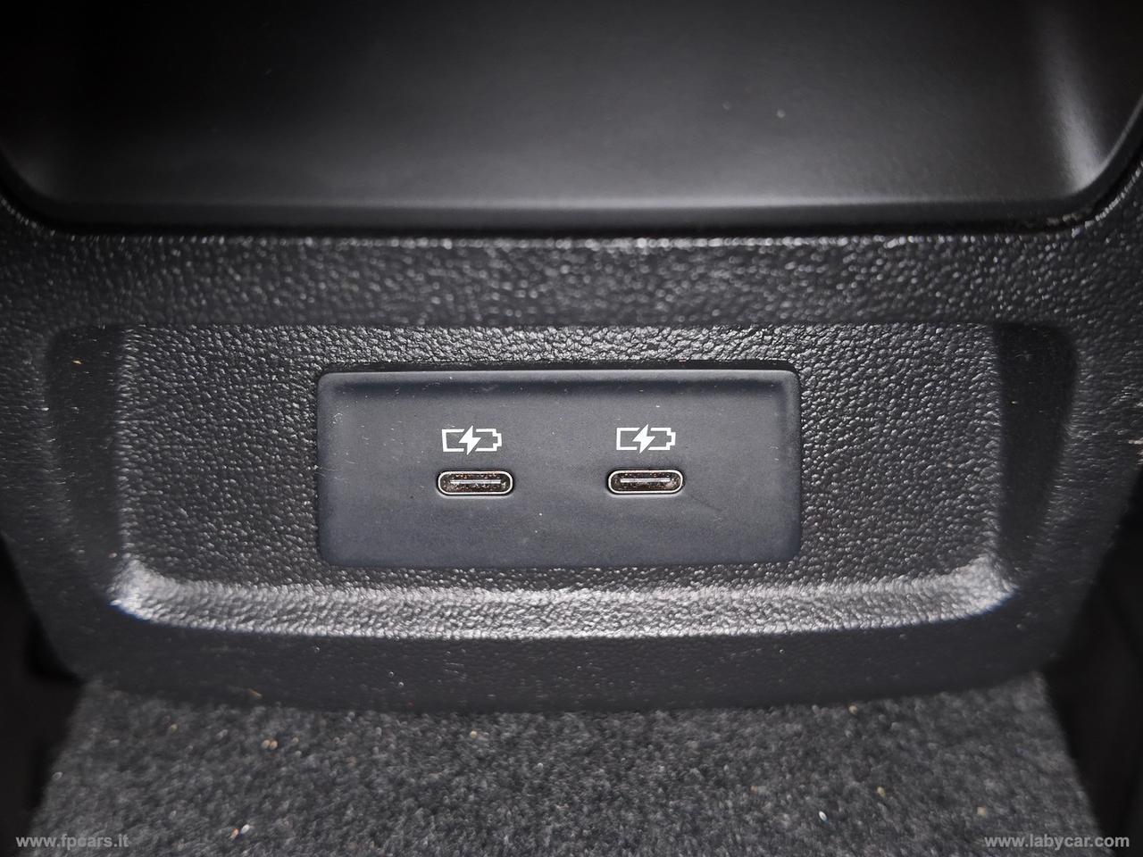 AUDI A3 SPB 40 TDI quattro S tr. Id. Black S-LINE