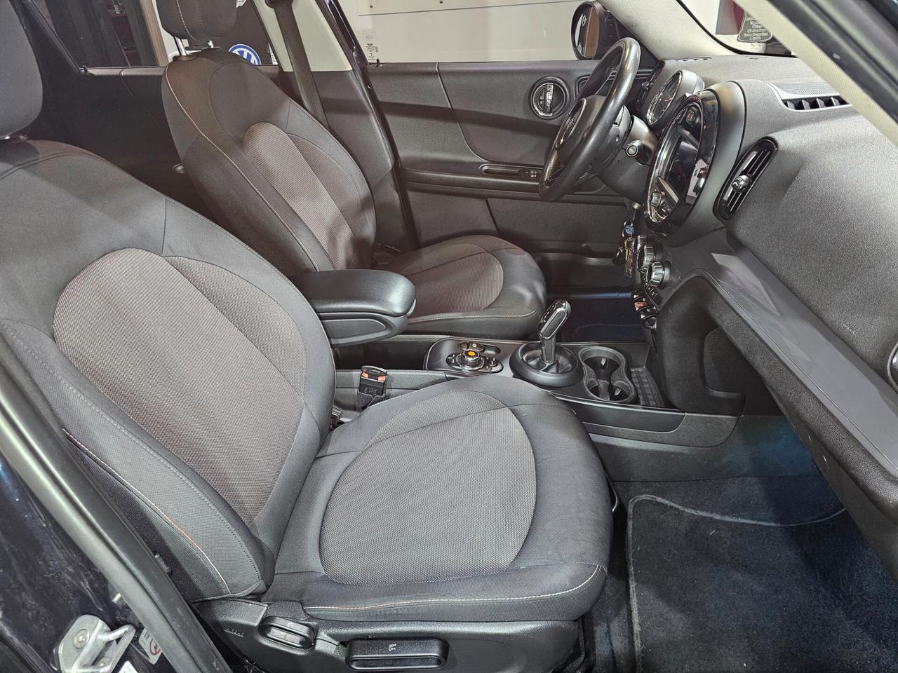 Mini One D Countryman 2.0 Cooper Business Automatica