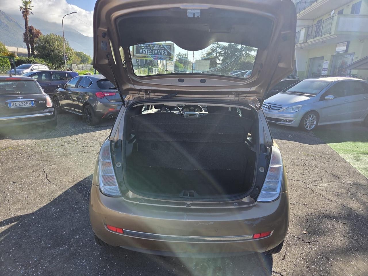 LANCIA YPSILON 1.2BENZINA 60CV 44KW OKNEOPATE-2007