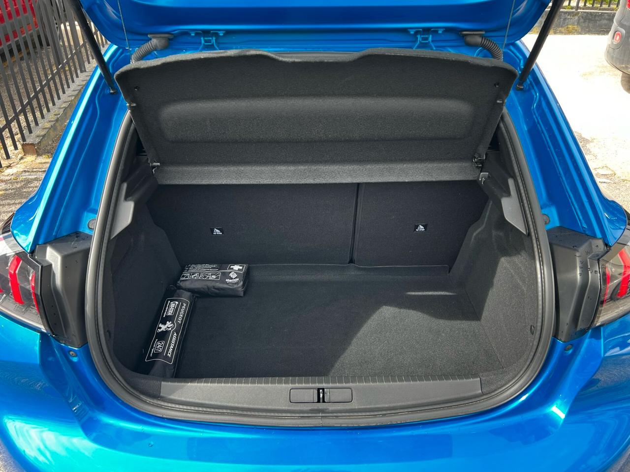 Peugeot 208 PureTech 100 Stop&Start 5 porte GT