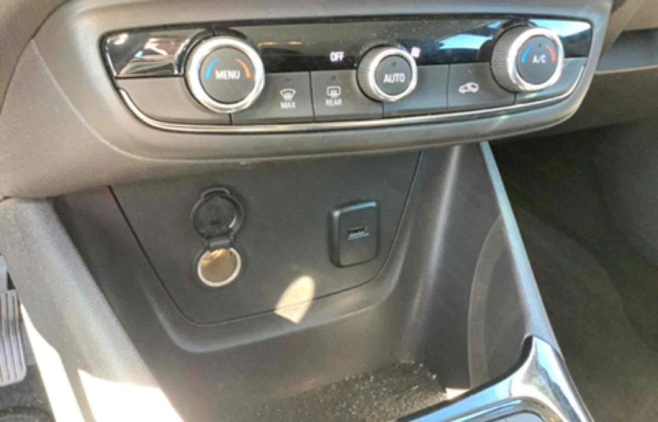 Opel Crossland 1.5 ECOTEC D 110 CV Start&Stop Elegance