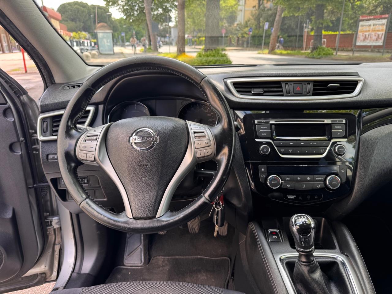 Nissan Qashqai 1.5 dCi neopaten garanzia 12 mesi
