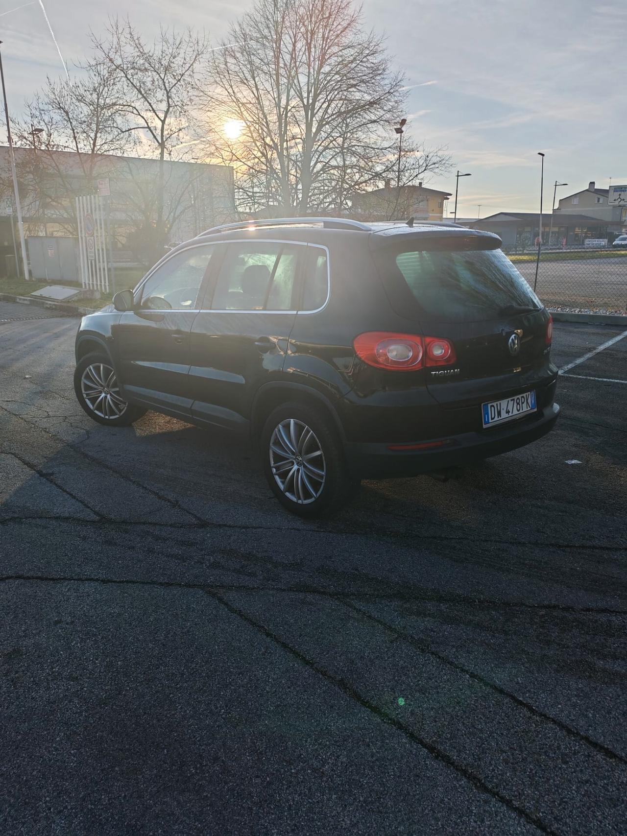 Volkswagen Tiguan 2.0 TDI DPF 4MOTION Sport & Style