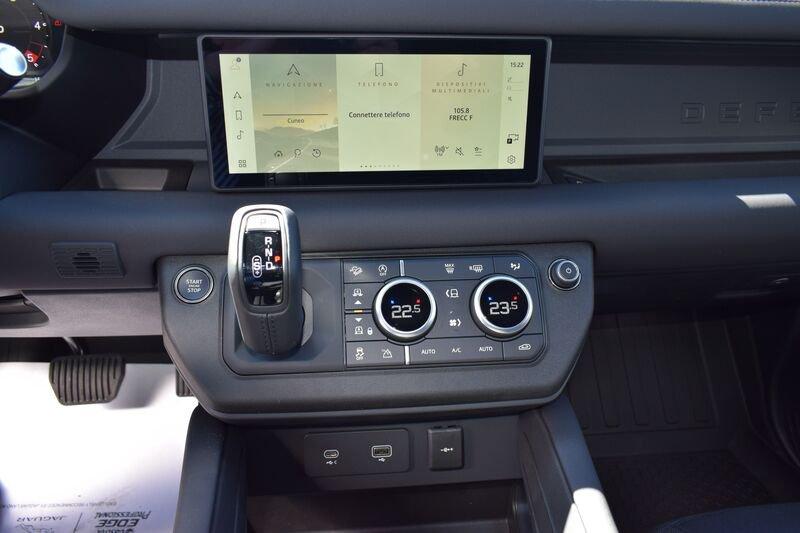 Land Rover Defender Defender 110 3.0d i6 mhev X-Dynamic SE awd 200cv auto IVA ESPOSTA
