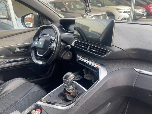 PEUGEOT 5008 BlueHDi 130 S&S GT Line