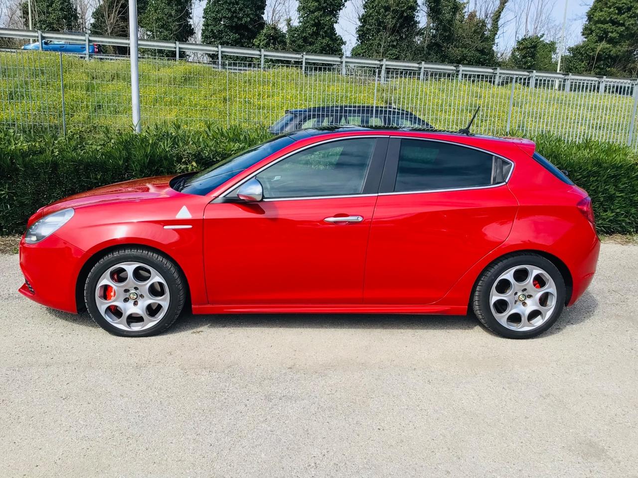 Alfa Romeo Giulietta 1750 TBi 235 Cv Quadrifoglio Verde