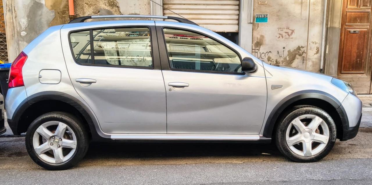 Dacia Sandero 1.5 dCi 75CV Lauréate