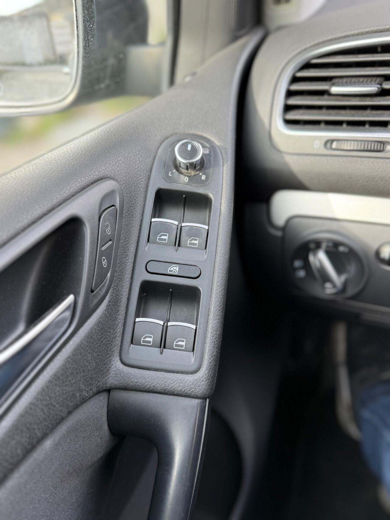 Volkswagen Golf Plus 1.6 TDI DPF Highline