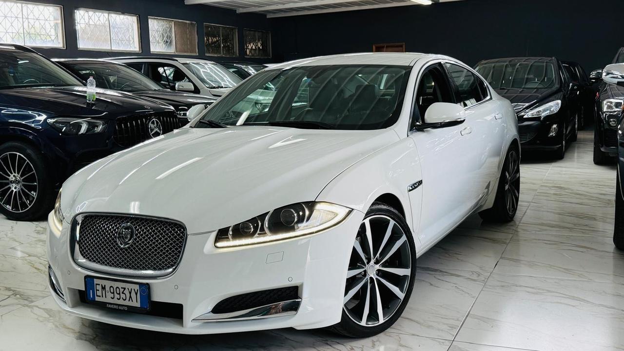 Jaguar XF 2.2 D 200 CV Premium Luxury