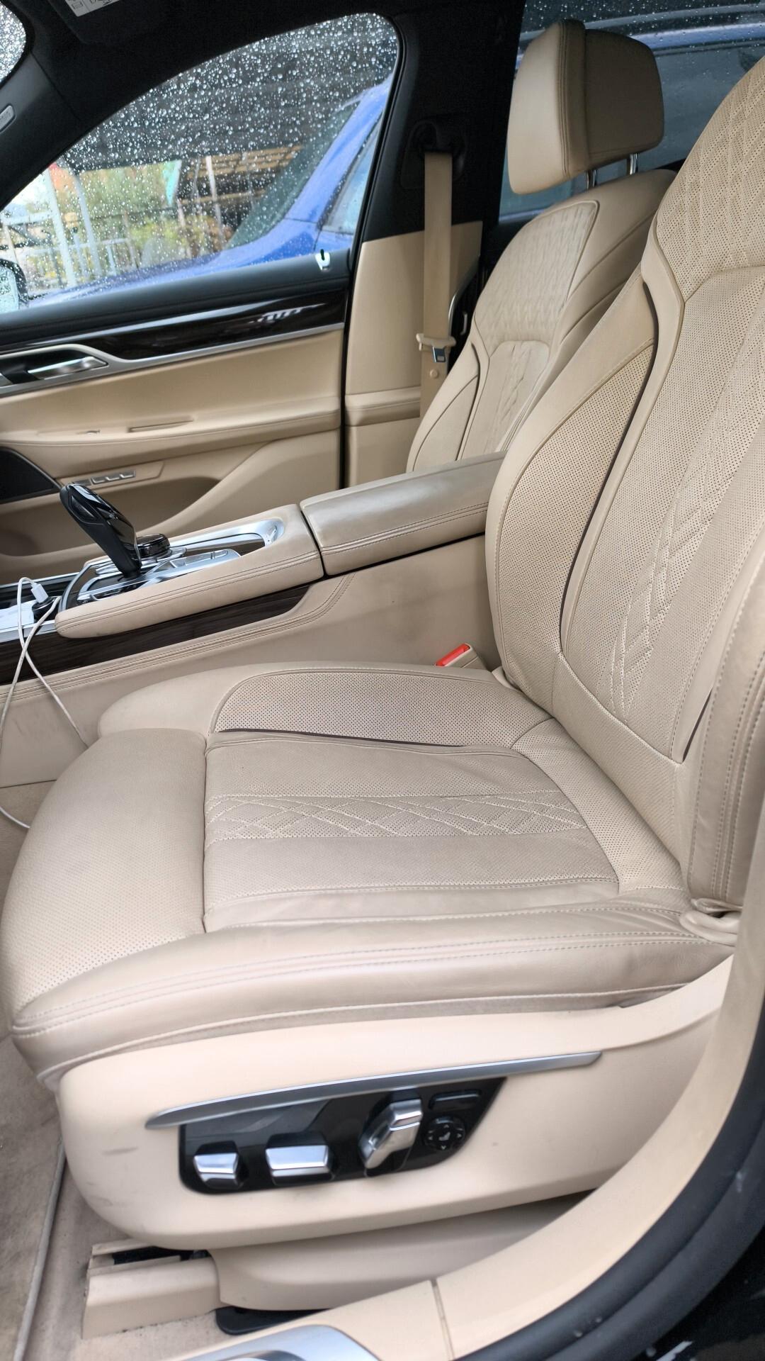 Bmw 750 750i xDrive Eccelsa iper full pochi km