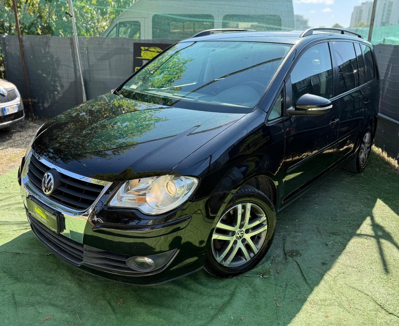 Volkswagen TOURAN 1.4 METANO 7 POSTI HIGHLINE