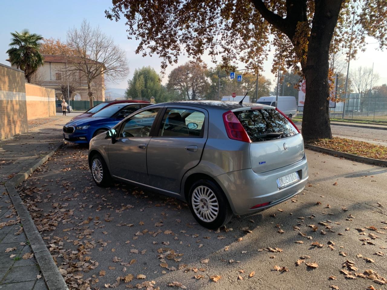Fiat Panda Utilitaria 1.2 neopatentati