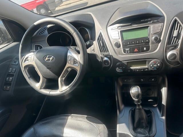 HYUNDAI IX35