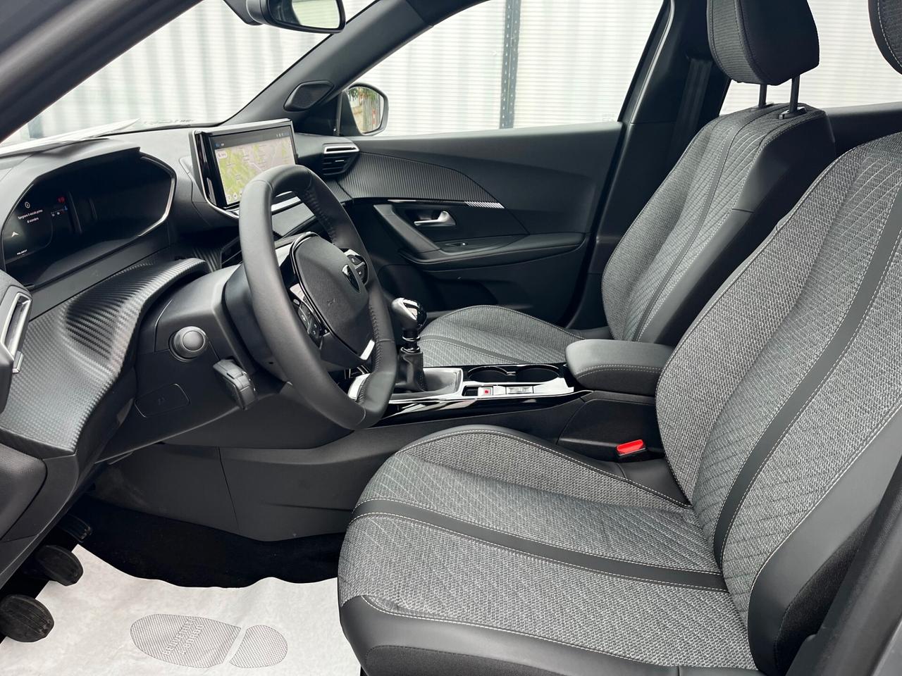 Peugeot 2008 PureTech 100 S&S Allure