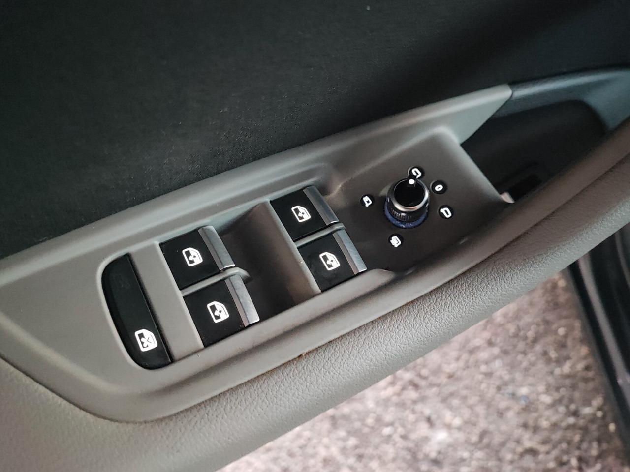 Audi A4 Avant 3.0 TDI quattro S tronic Sport