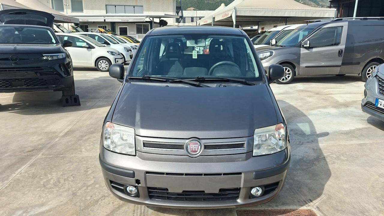 Fiat Panda Benzina 2011 con climatizzatore