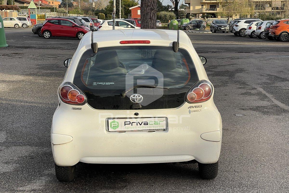 TOYOTA Aygo 1.0 12V VVT-i 5 porte Now Connect