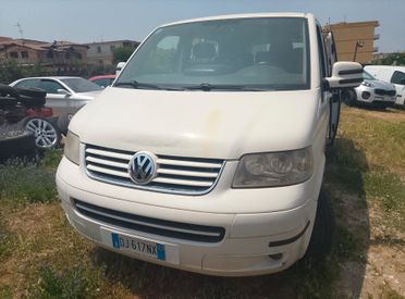 Volkswagen Transporter 2.5 TDI/130CV 9 posti anno 2007