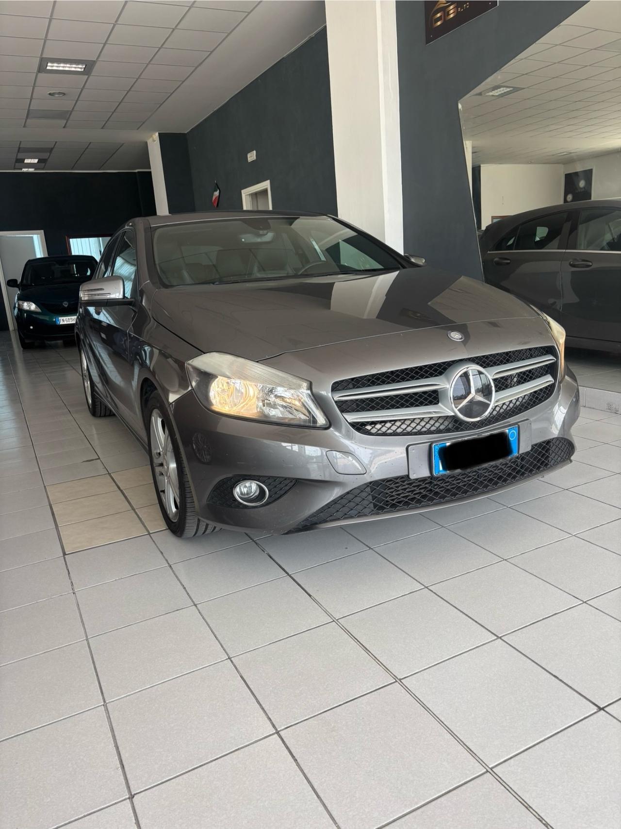 Mercedes-benz A 180 CDI Dark Night Edition