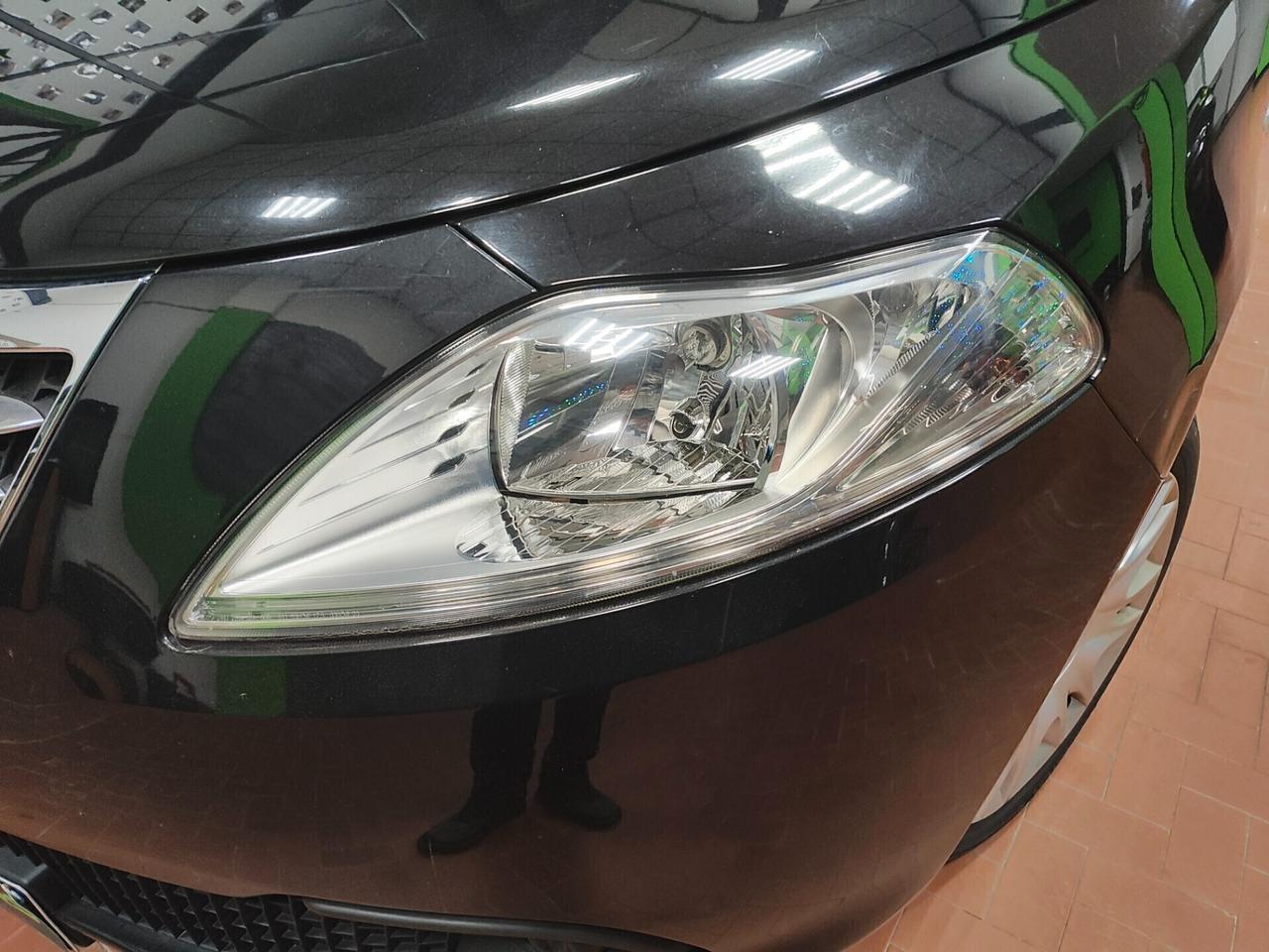 LANCIA YPSILON 1.2 NEOPATENTATI