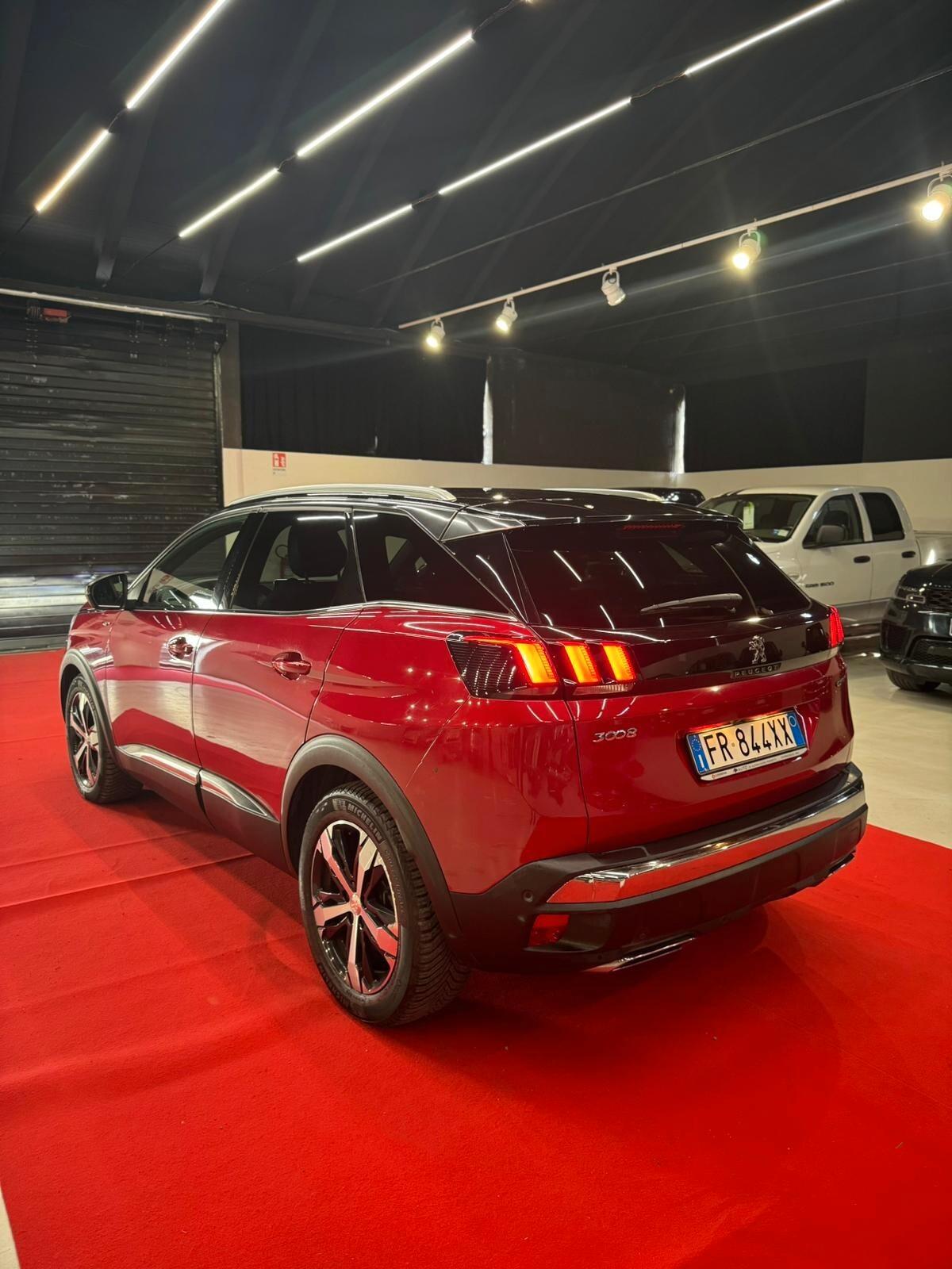 PEUGEOT 3008 GT LINE