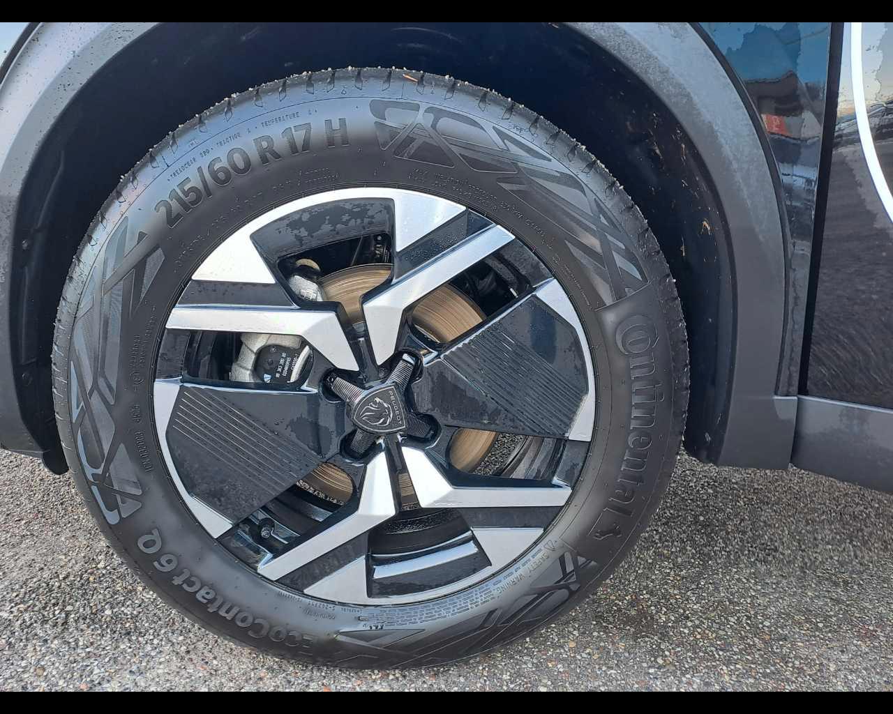 PEUGEOT 2008 Allure Hybrid 136 e-DCS6